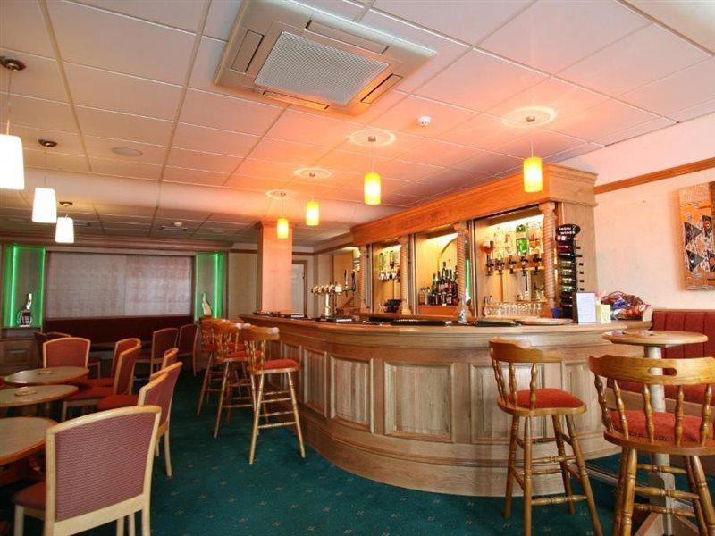 Welbeck Hotel & Apartments Douglas Exterior photo